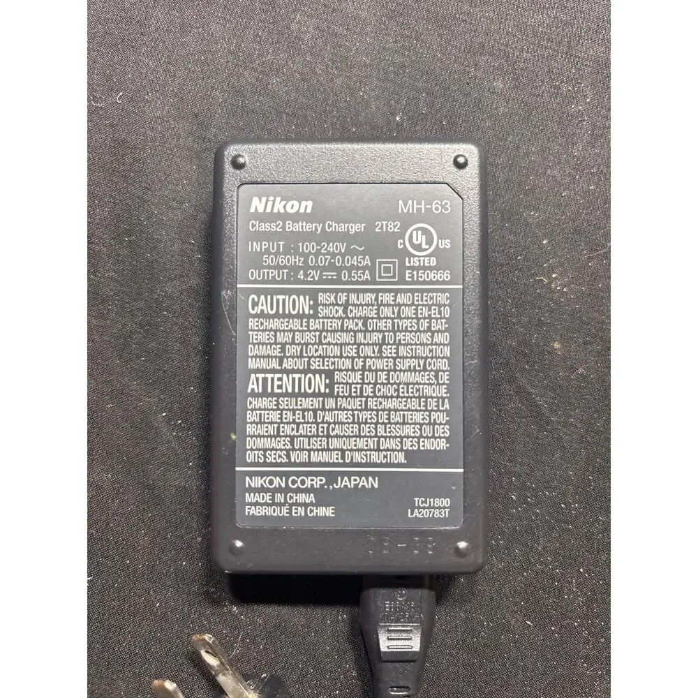 Nikon Coolpix S210 Digital Camera Plum Brown Bundle MH-63 Charger Battery TESTED